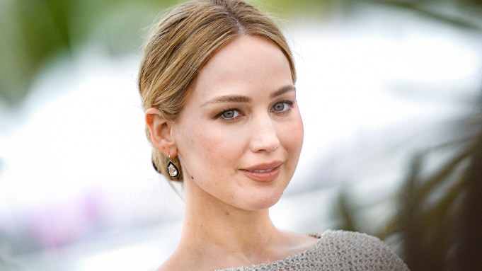 Read more about the article Jennifer Lawrence: Hollywood’s Highest-Paid Actress and Timeless Talent