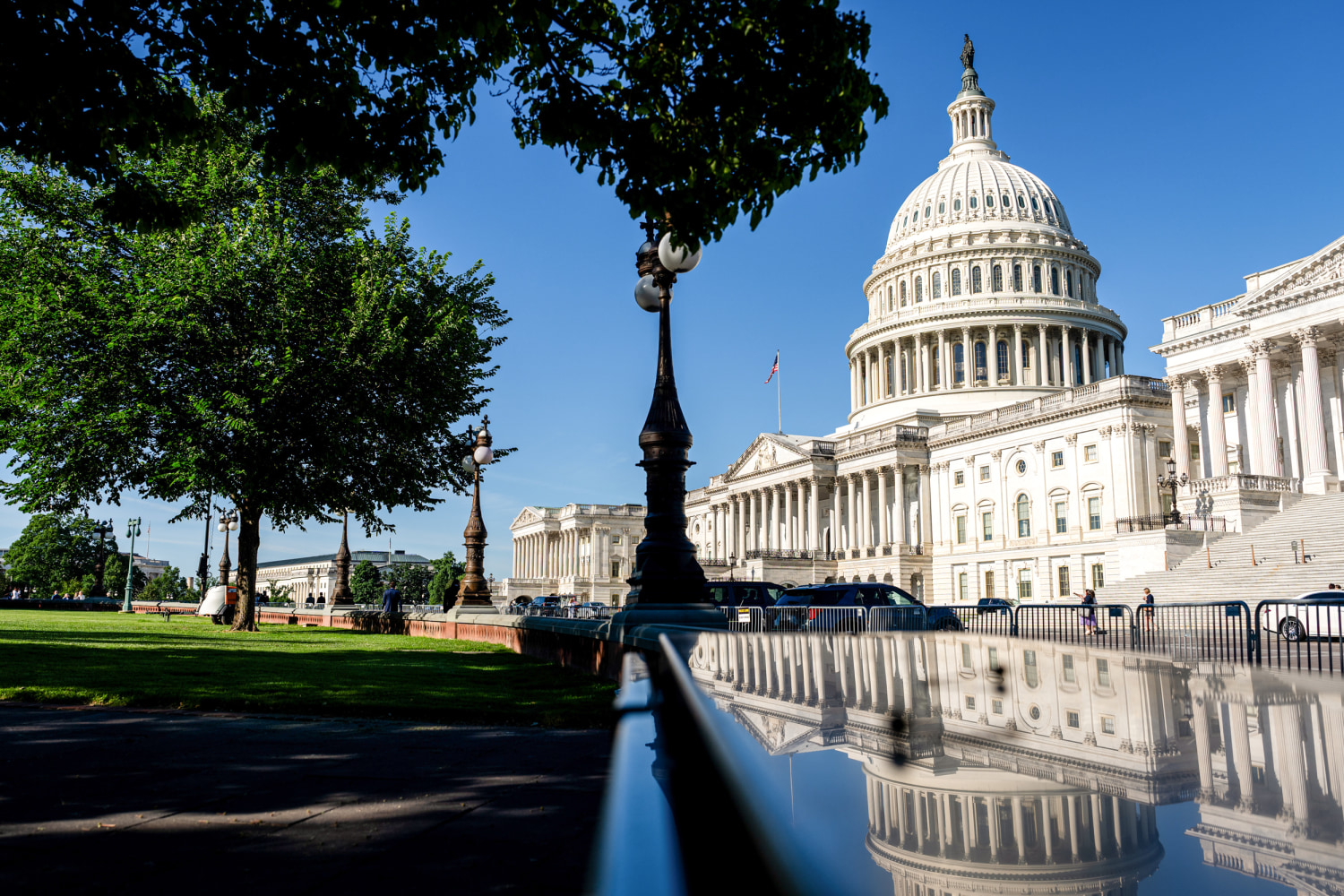 Read more about the article Senate passes $70B bill to fund immigration enforcement, without limits on Trump ‘anti-weaponization’ fund