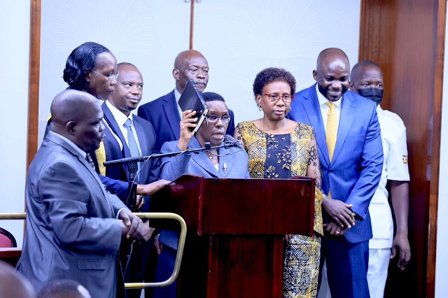 Read more about the article Ugandan Parliament Swears in 19 Ministers as Ex Officio MPs